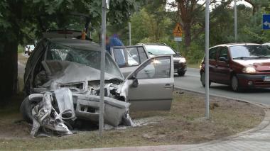 Wypadek w Jastarni: 5 osób poszkodowanych i zablokowana trasa