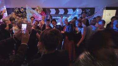 Seniorzy bawili się w stylu Hollywood