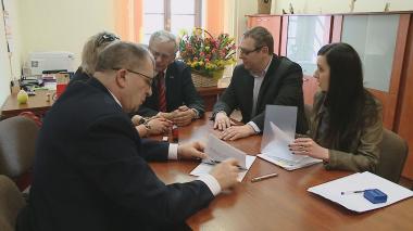 Pracownie już są, na edukację dołoży marszałek