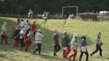 Lekcja historii w rycerskiej zbroi