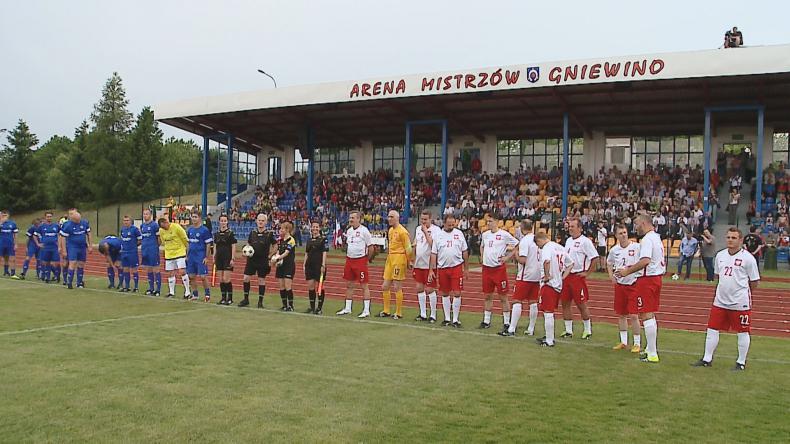 Mecz otwarcia w centrum im. Włodzimierza Lubańskiego