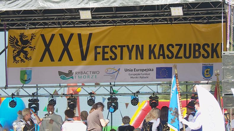 Kaszubska kultura na rewskim festynie