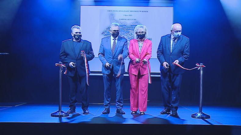 Uroczysta sesja Rady Miejskiej w Redzie