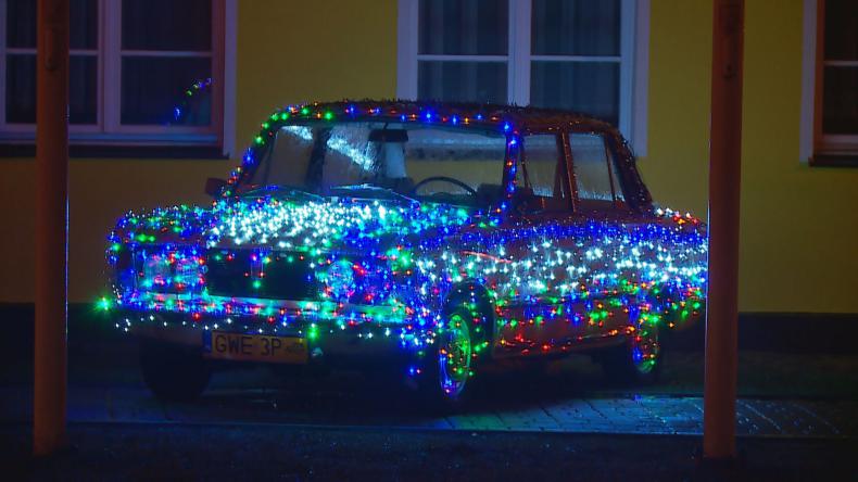 Rekord pobity - tysiące lampek rozświetliły klasyka