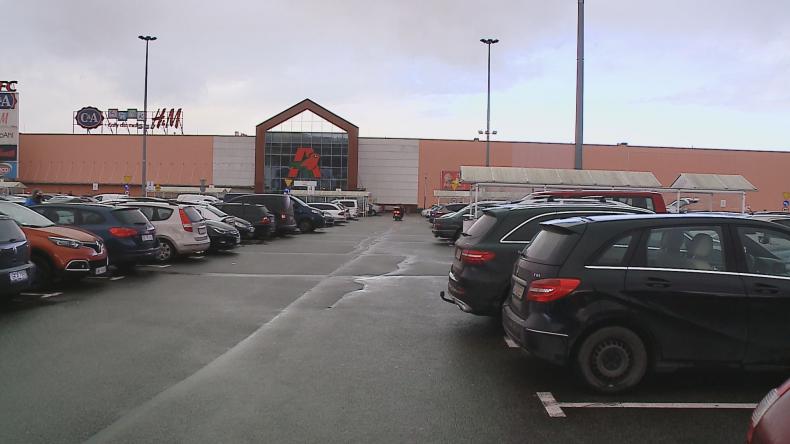 Centra handlowe ponownie otwarte