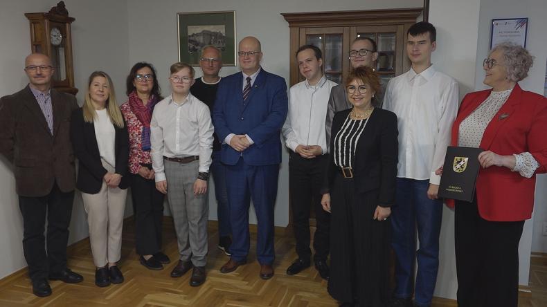 Starostwo otwiera się na młodzież z niepełnosprawnością