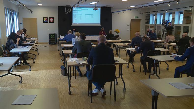 Środki na drogi i dotacja dla szpitala