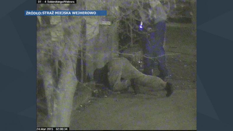 Chcieli okraść kioski kopiąc tunele w ziemi