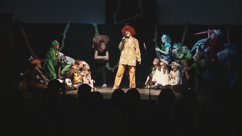 Dzika Afryka na gminnych teatraliach