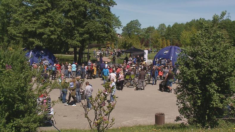 Zabawa dla całej rodziny na festynie w Redzie