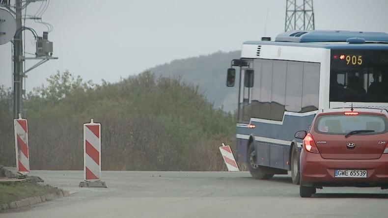 Akcja znicz i apel o korzystanie z komunikacji miejskiej