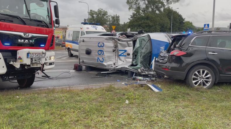 Wypadek z udziałem policyjnego radiowozu w Wejherowie
