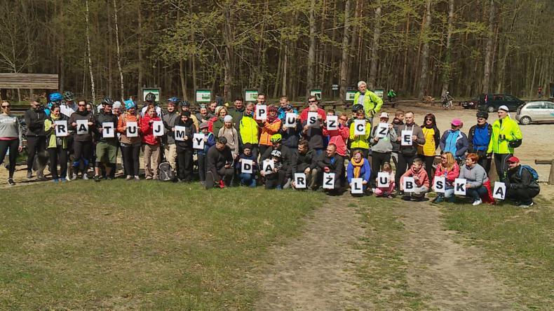 Na rowerach bronili puszczy