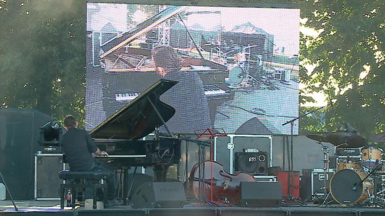 Jazz na puckiej plaży