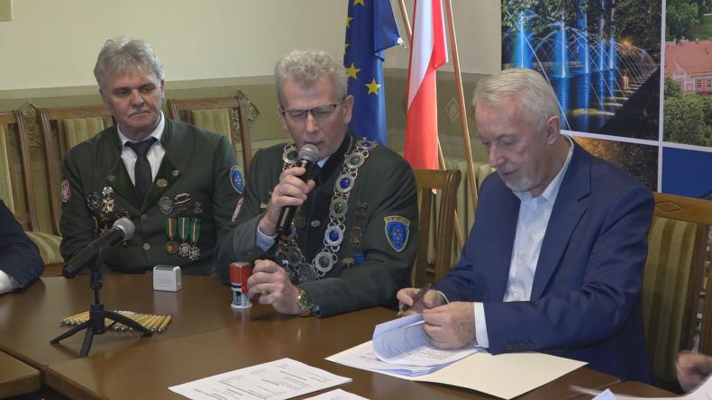 Kolejne stowarzyszenia z dotacjami