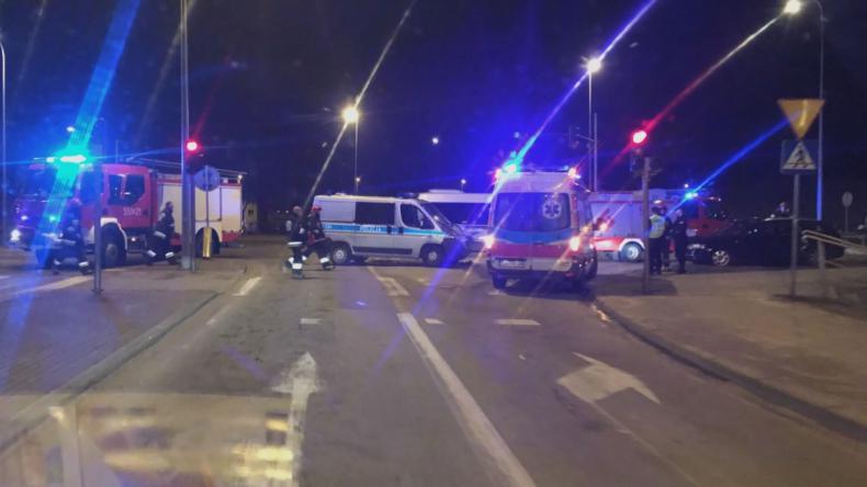 Niespokojne święta na drogach, policjant sprawcą kolizji