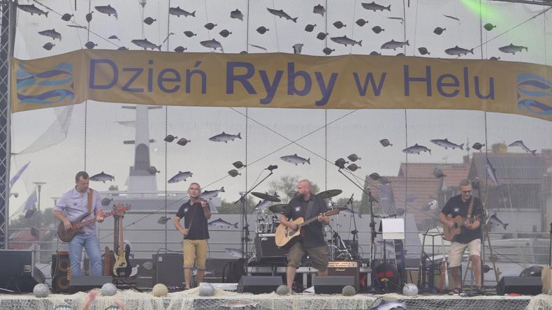 Tłumy na helskim Dniu Ryby