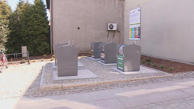 W Wejherowie ruszył pilotażowy program segregacji odpadów w pojemnikach podziemnych