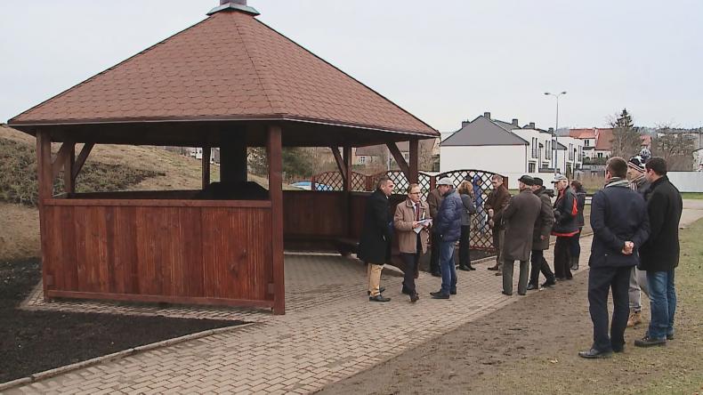 Wiata na ul. Konopnickiej jest już gotowa