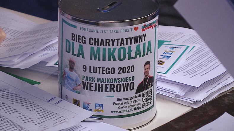 Pół tysiąca biegaczy z pomocą Mikołajowi