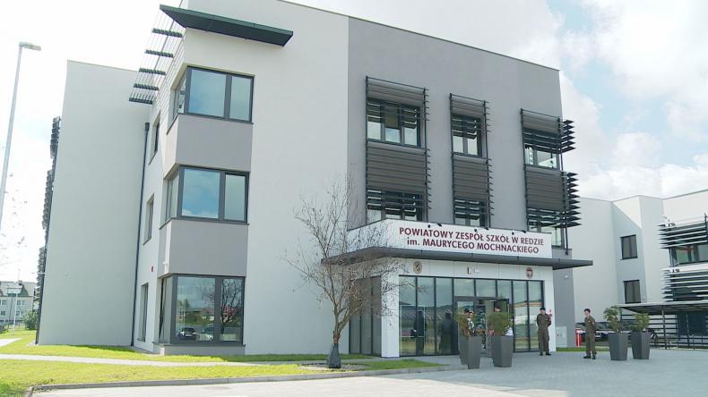 Nowy budynek "mundurówki" w Redzie otwarty