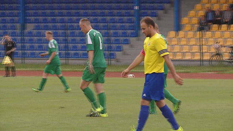 Bez większych niespodzianek, IV liga na finiszu