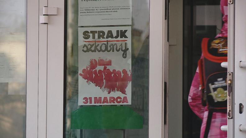 Protest nauczycieli w Rumi