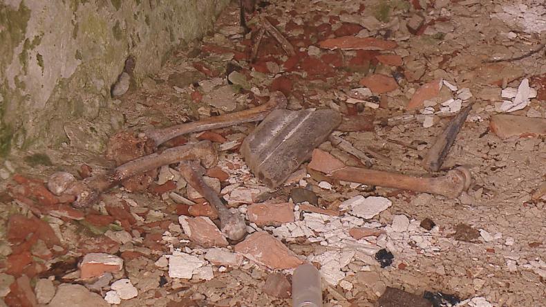 Ludzkie szczątki na gminnej działce