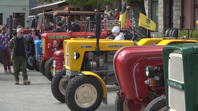 Historia na kółkach, czyli Zlot Klasyków w Pucku