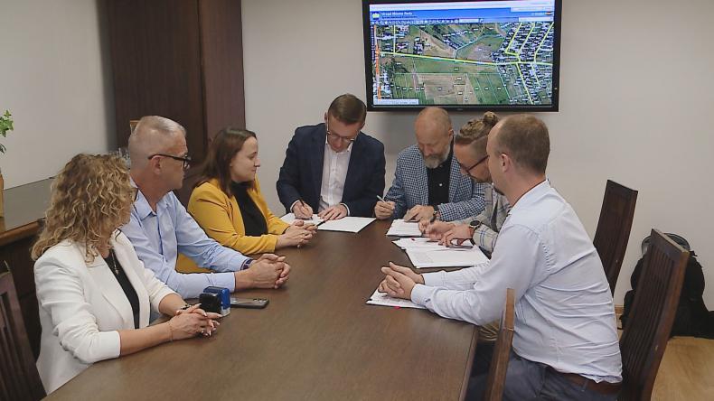 Umowa na budowę ul. Rolniczej podpisana
