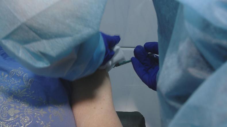 Ruszyły szczepienia seniorów 80+