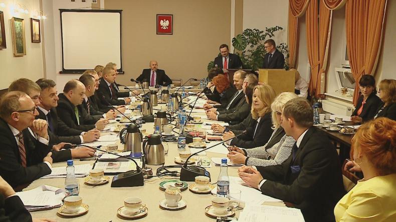 Rada w Redzie zaczęła od zmian w podatkach