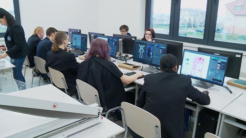 Redzka szkoła z własną „agencją reklamową”
